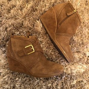 Women’s Wedge Bootie